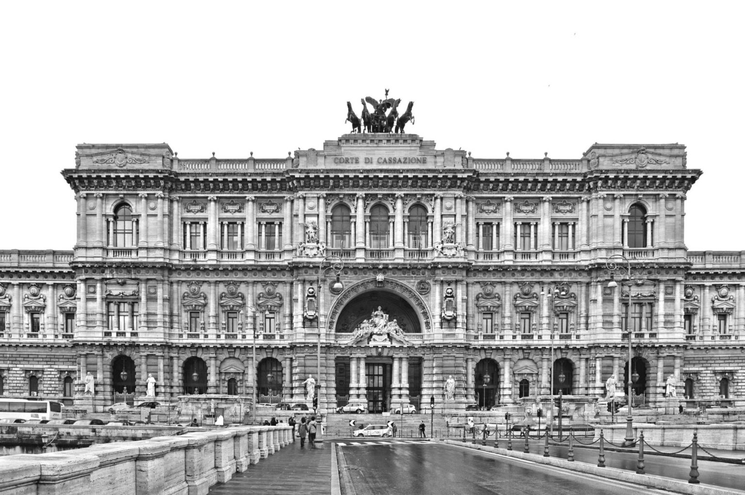 Collaborazione-con-lo-Studio-Legale-Calvello-2 Foto in bianco e nero della Cassazione a Roma