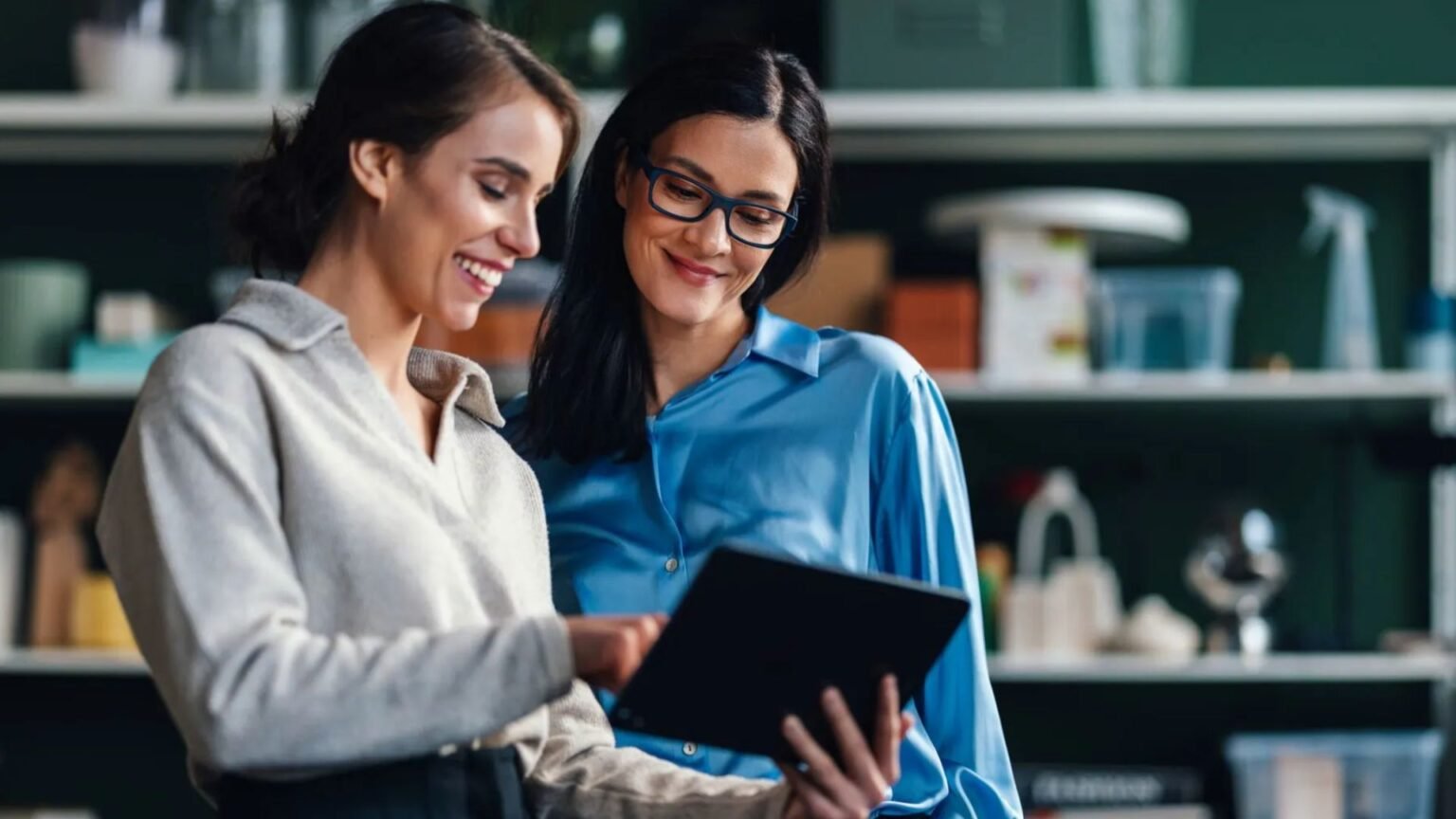 La nostra strategia per ottenere risultati concreti - social media marketing - Innovative Web Agency e Confeuganea La nostra strategia per ottenere risultati concreti
