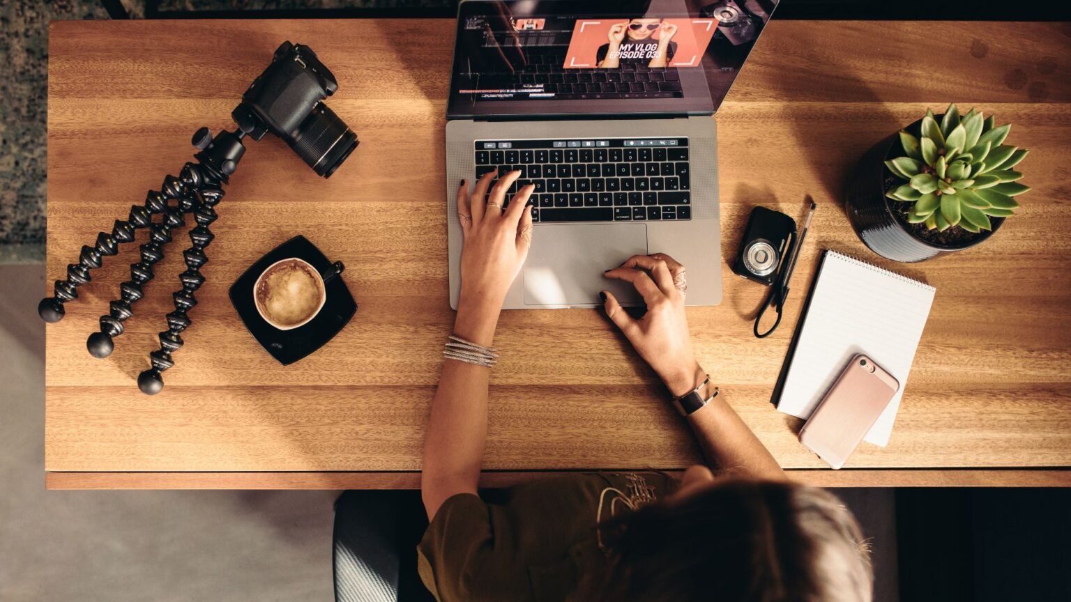 Realizzazione contenuti per i social media aziendali Padova Realizzazione contenuti per i social media aziendali Padova